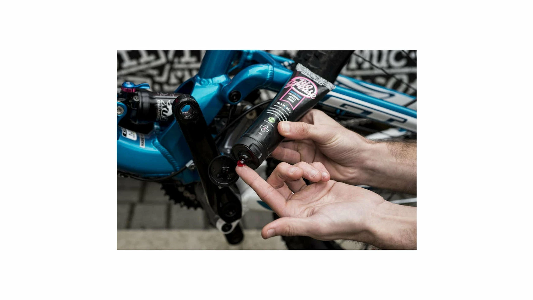 Muc-Off Bio Grease 150 G Tube 3 Muc-Off Bio Grease 150 G Tube – Bild 3